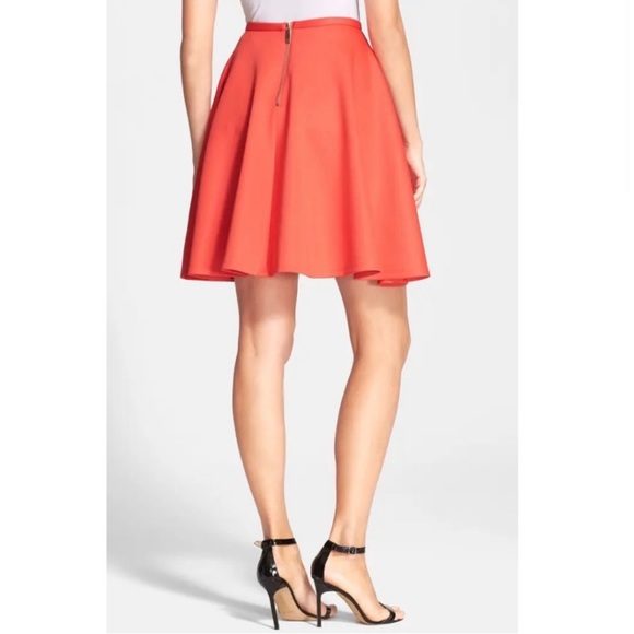 NWOT Ted Baker Miloca Skater Skirt Size 0 - Picture 2 of 3